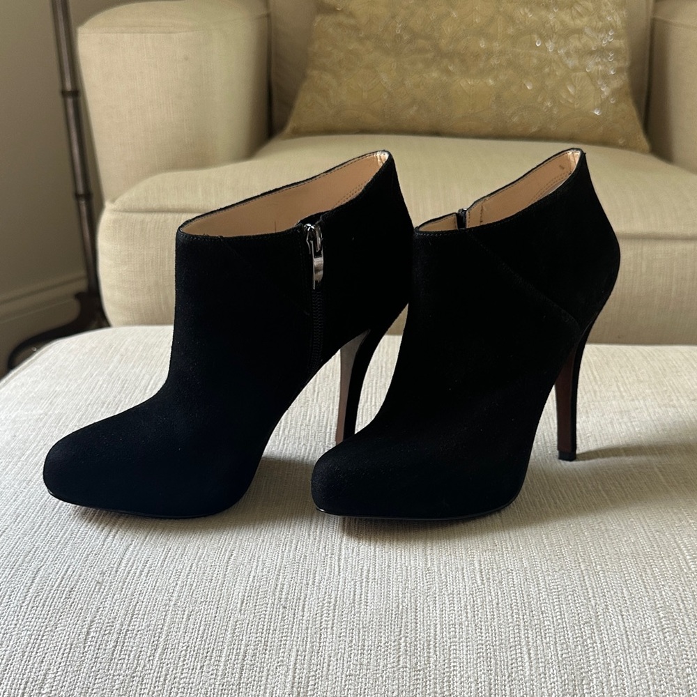 Enzo Angiolini Black Heeled Boots